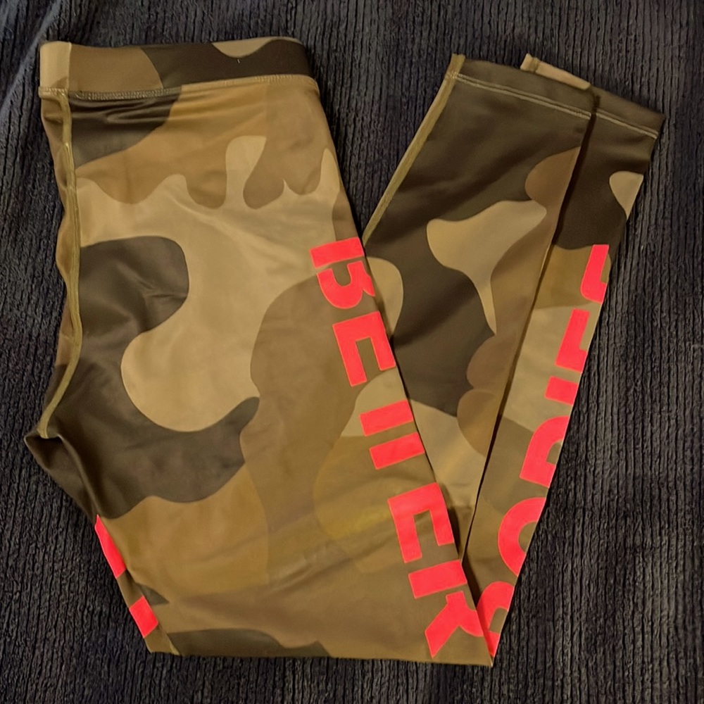 Better Bodies tights. Camouflage and pink.
